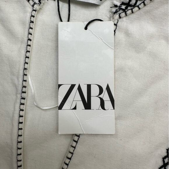 NWT | Zara | Embroidered V Neck Top | White/Black | Size XS - Picture 8 of 14